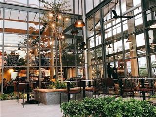 Xinh, mặt phố bát đàn 45 m2 mặt tiền 4.5 m, giá thuê 45 triệu/tháng. thông sàn mới, nhận ngay
