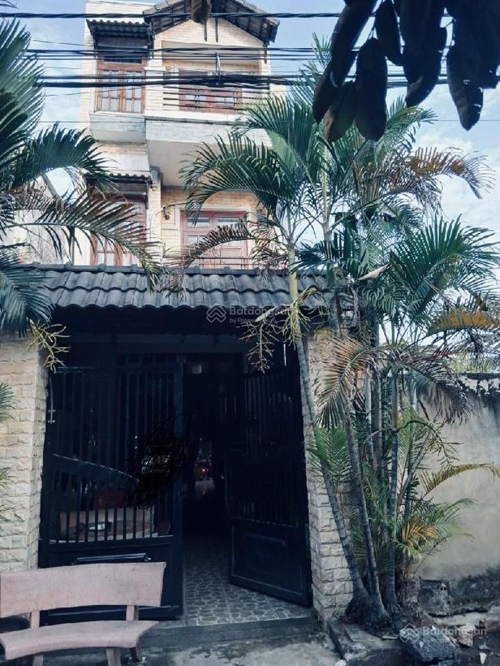 Chuẩn 2 tầng dt 83m2 (4.6 x 17.8) giá 5tỷ2 còn tl