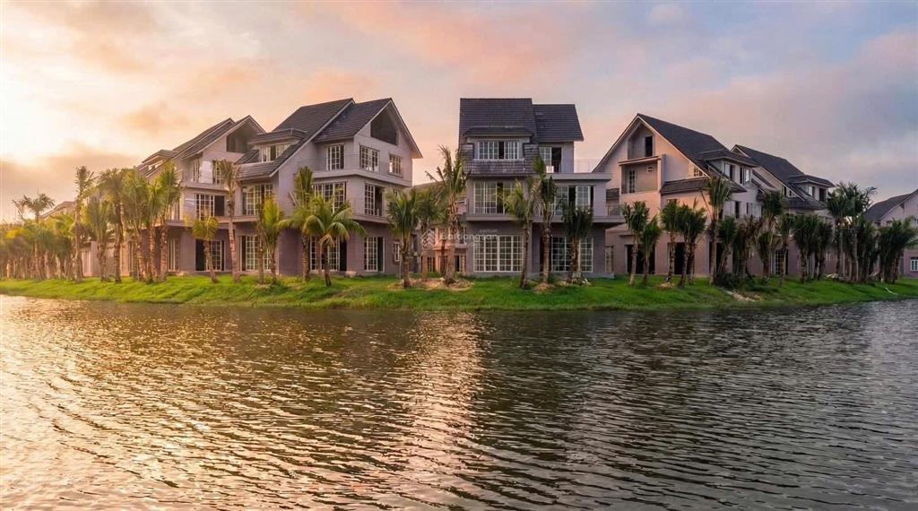 Biệt thự đảo song lập cạnh góc view hồ 209m2 central island  eco central park