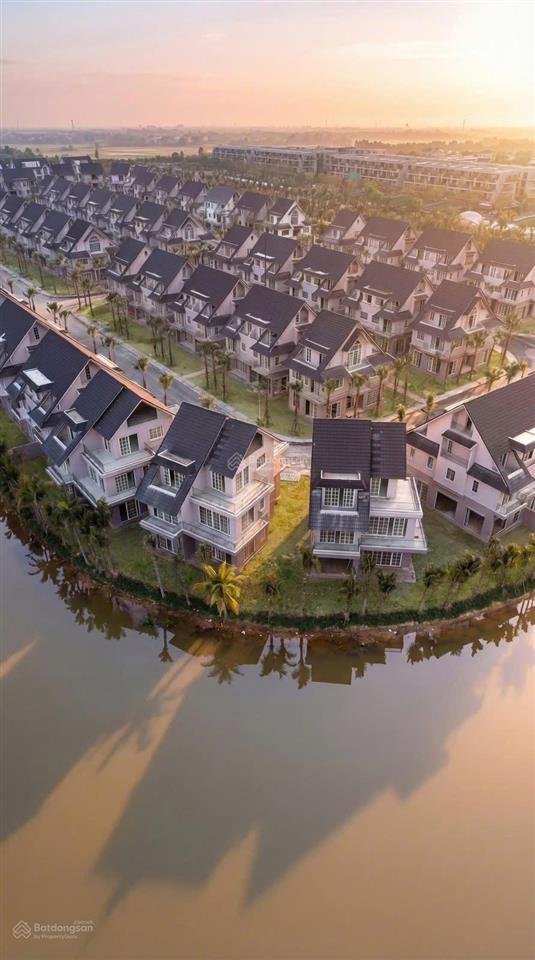 Biệt thự đảo song lập cạnh góc view hồ 209m2 central island  eco central park