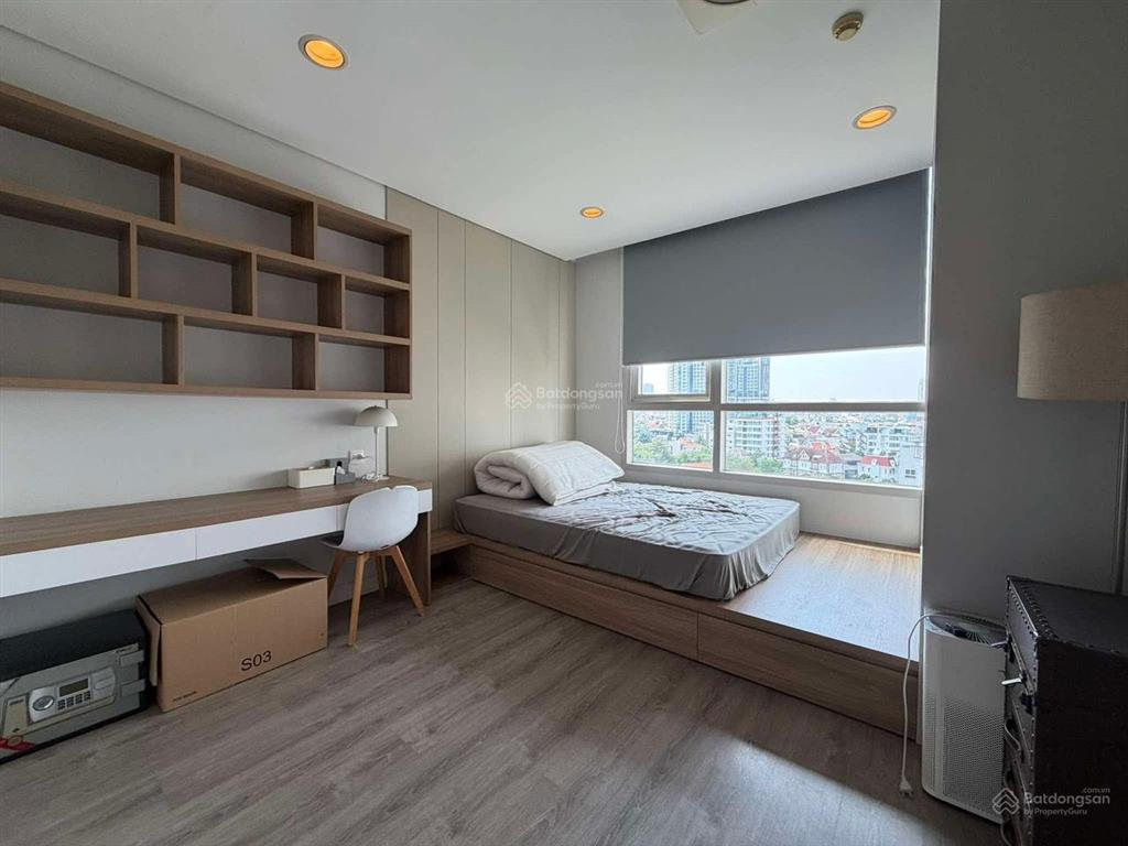 Bán cc 3pn, 2wc, 145m2, 21 tỷ tại xi riverview palace view sông