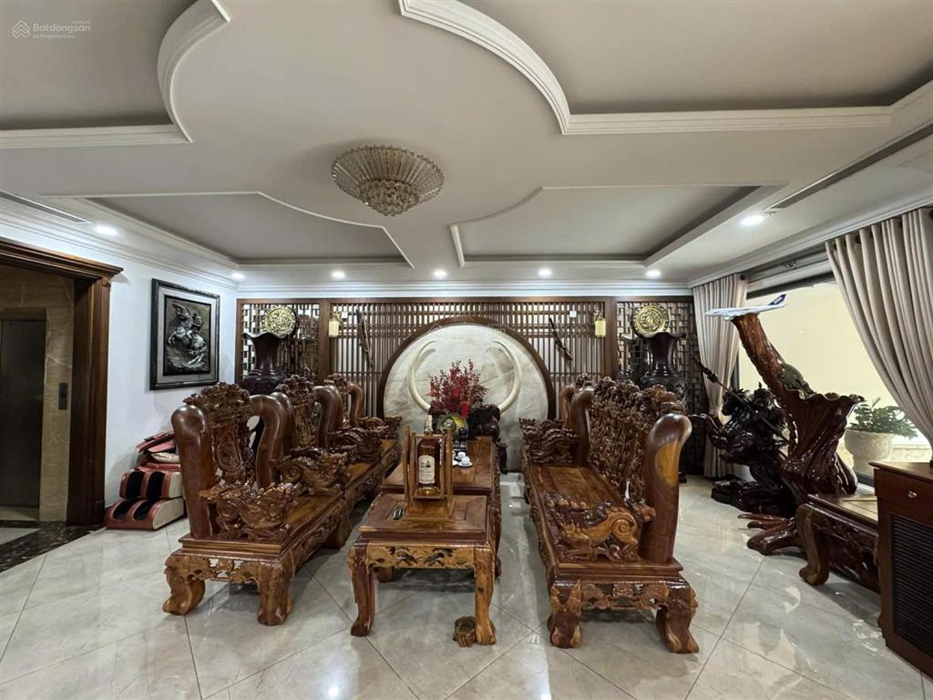 Cần cho gấp nhà 2 mặt tiền thang máy 1 trệt 2 lầu 142m2 gồm 4pn, 6wc khu đông thủ thiêm