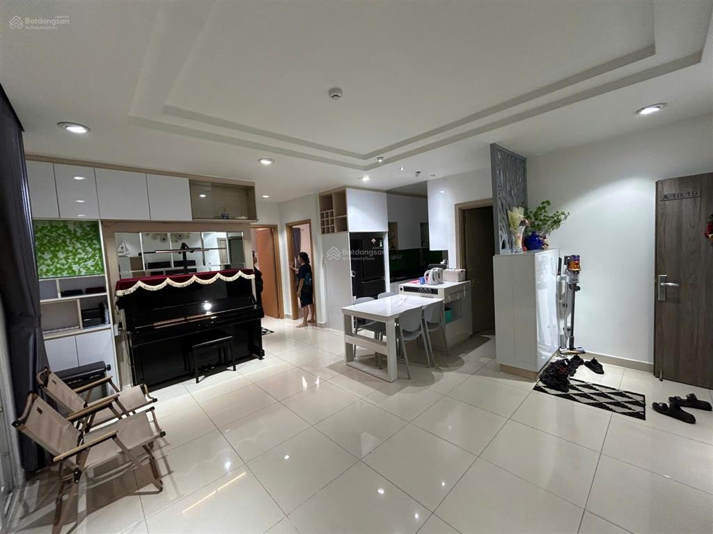 Cần bán gấp căn góc tầng cao 94m2 cc bộ công an 3pn 2wc view landmark chì 7,9tỷ