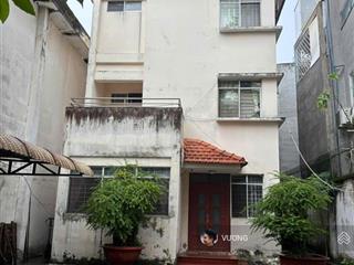 Cần bán 1403m2 đất full thổ cư có nhà cấp 4 xe hơi đường đình phong phú giá 100tỷ tl