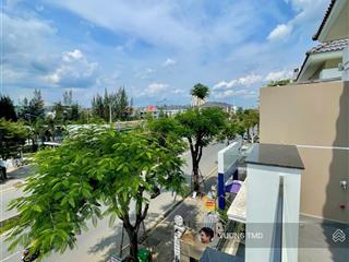 Cần cho thuê nhà 2 mặt tiền liên phường 1 trệt 2 lầu 431m2 sàn trống suốt 50triệu/tháng