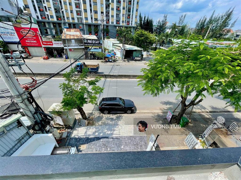 Cần cho thuê nhà 2 mặt tiền liên phường 1 trệt 2 lầu 431m2 sàn trống suốt 50triệu/tháng