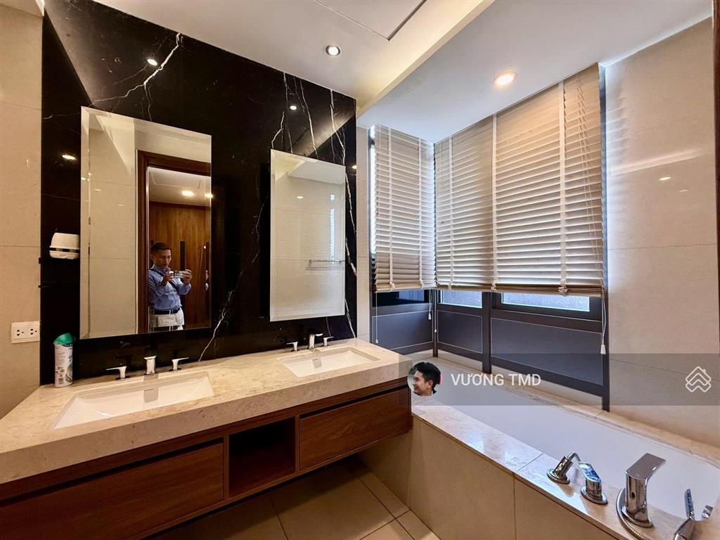 Cho thuê căn hộ the nassim thảo điền 3pn 3wc 123m2 + 50m2 sân vườn trước mặt giá chỉ 102triệu