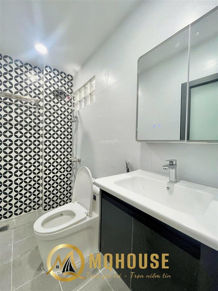 Cho thuê studio bancol ánh sáng tự nhiên đầy đủ , full nt, nhà mới đẹp, ngay chợ bà chiểu