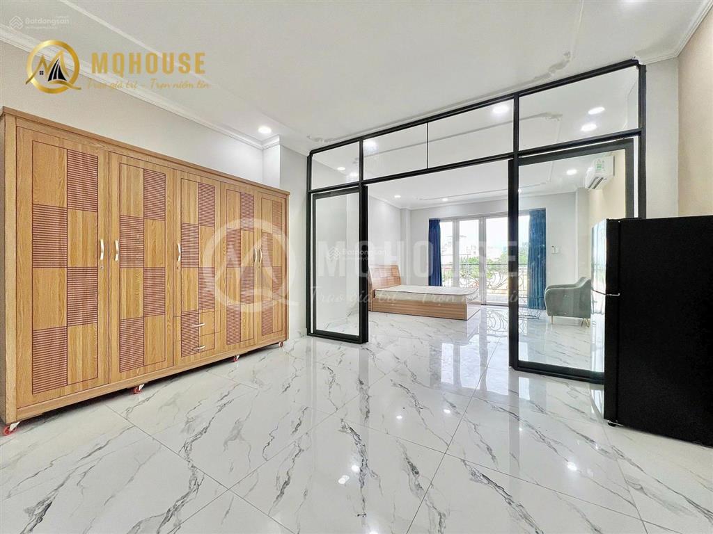 Cho thuê 1pn bancol lớn 65m2 rộng rãi thoáng mát ngay chợ ba chiểu hầm xe  thang máy  pccc đầy đu
