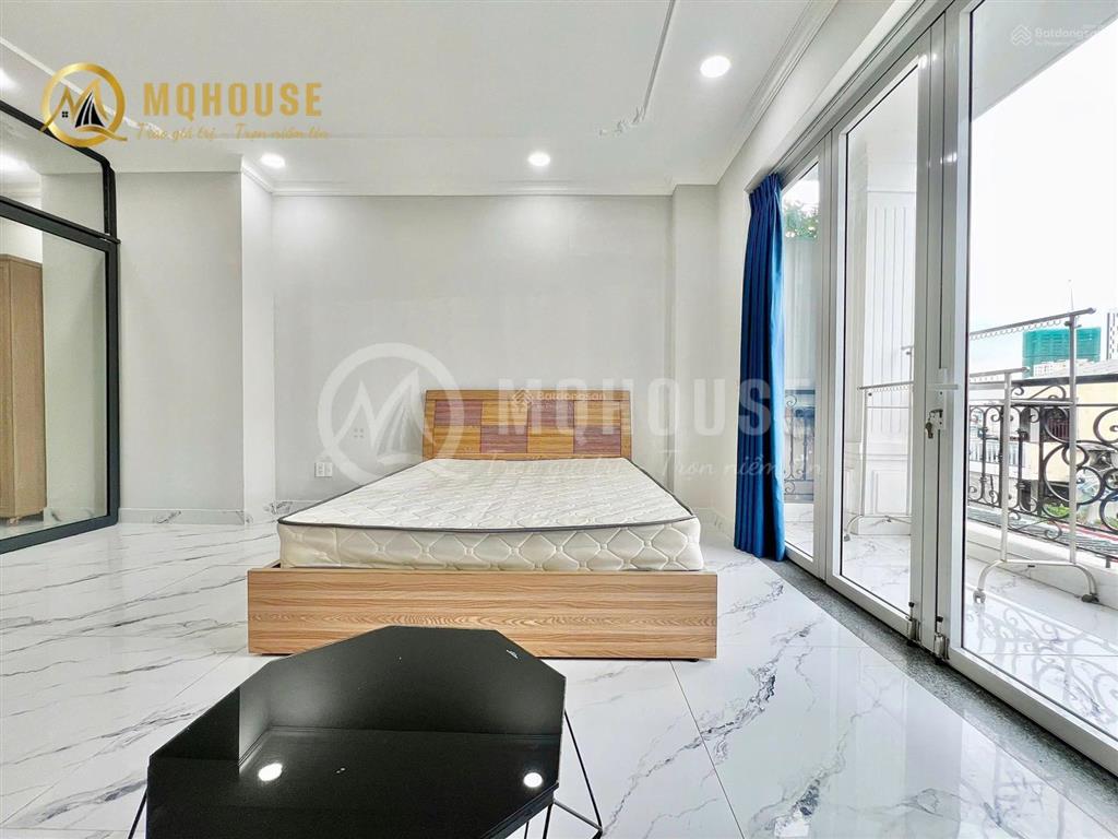 Cho thuê 1pn bancol lớn 65m2 rộng rãi thoáng mát ngay chợ ba chiểu hầm xe  thang máy  pccc đầy đu