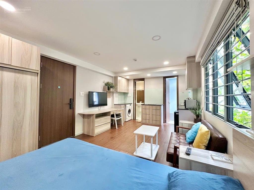 Căn hộ 1pn balcony 45m2 rộng rãi, thoáng mát ngay khu phan xích long sẵn máy giặt riêng