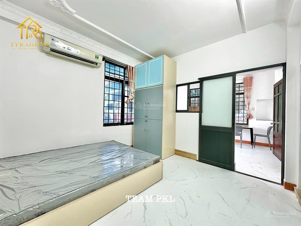 Cho thuê căn hộ 1pn ban công 55m² ngay phố ẩm thực nguyễn gia trí