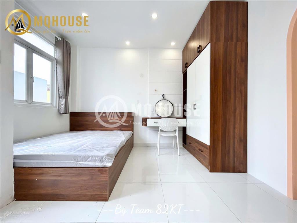 Cho thuê căn hộ 1pn ban công 45m² full nội thất cao cấp ngay phố thời trang lê văn sỹ