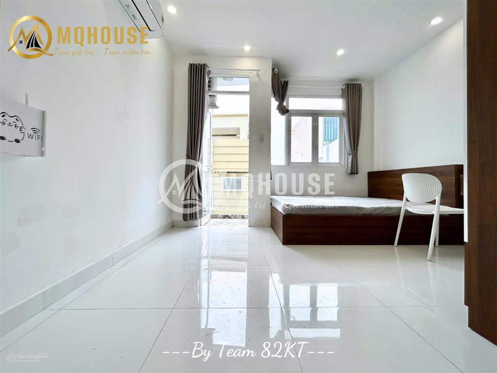 Cho thuê căn hộ 1pn ban công 45m² full nội thất cao cấp ngay phố thời trang lê văn sỹ
