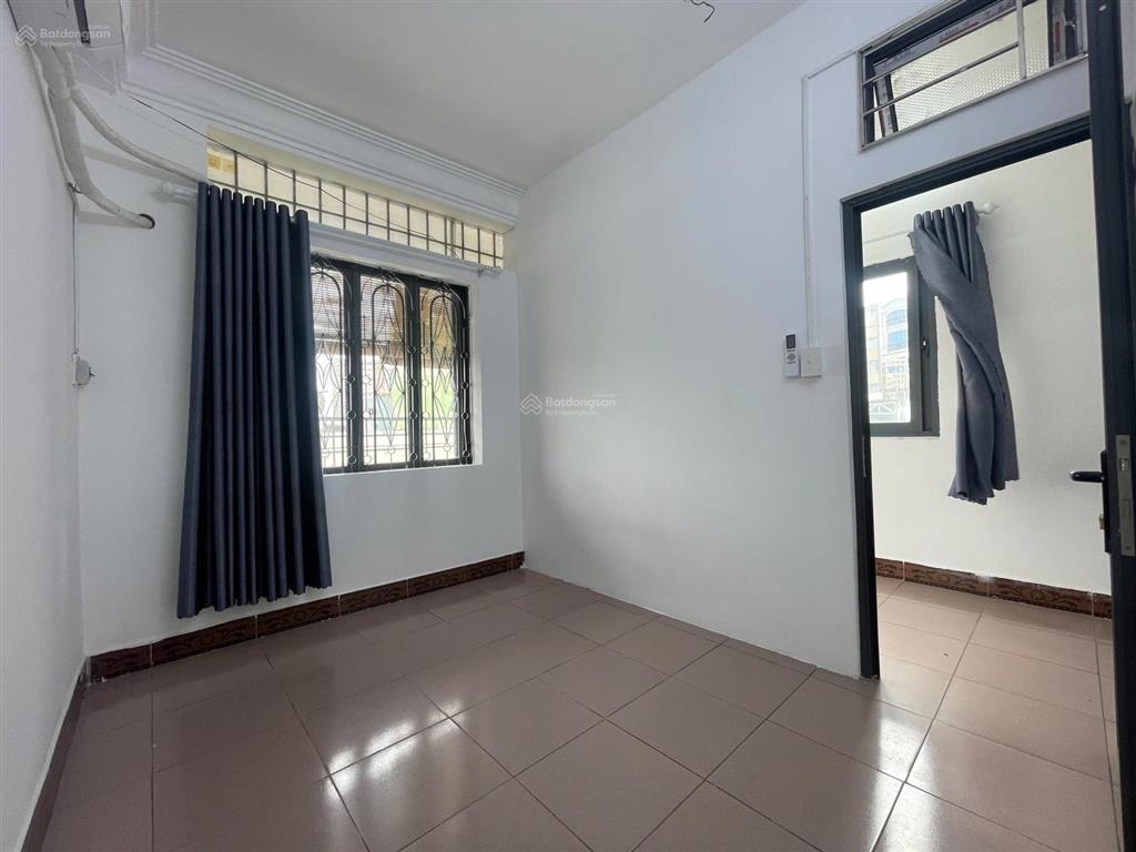 Phòng trọ 2pn ban công 70m2 rộng rãi giá tốt, full nội thất thích hợp ở 34 bạn