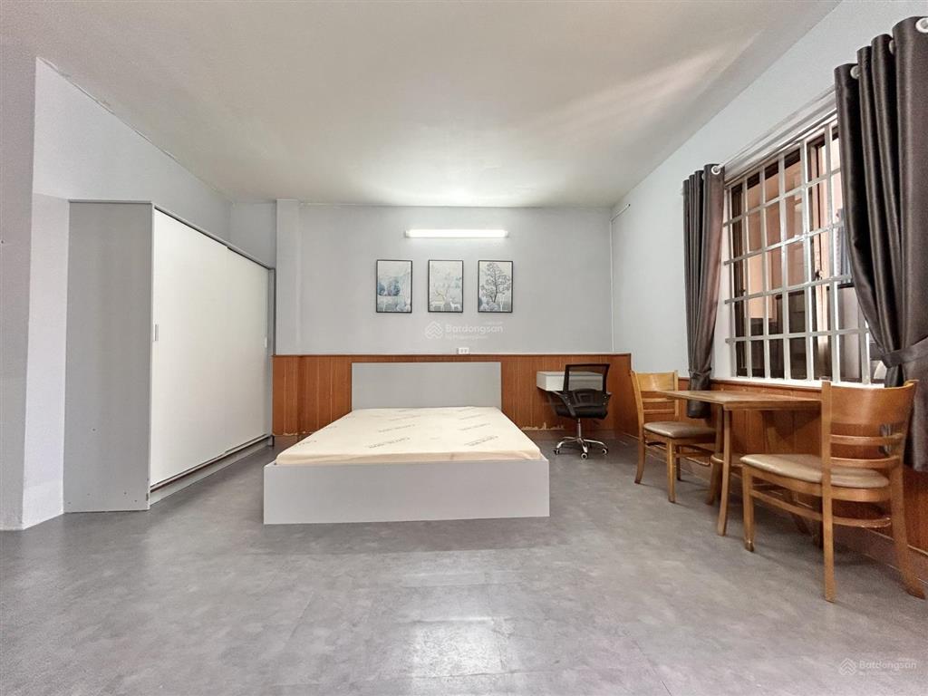 Cho thuê 1pn ban công 65m² cực rộng rãi, full nội thất sẵn máy giặt riêng ngay chợ bà chiểu