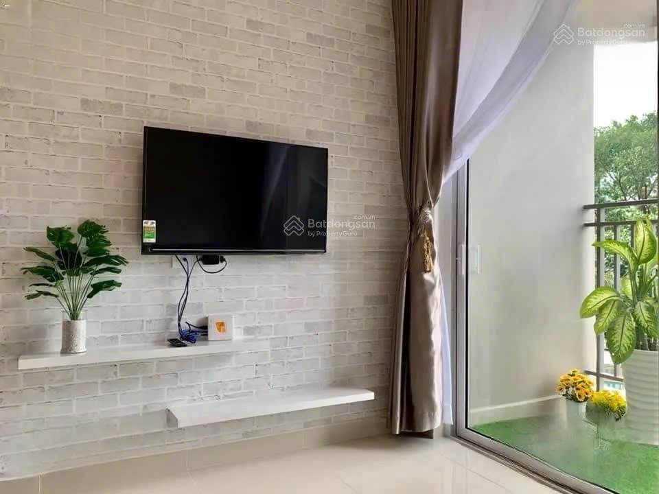 Cho thuê cc golden maison 2pn2wc dt 75m2 full nội thất, nội khu cao cấp, xung quanh đầy đủ tiện ich