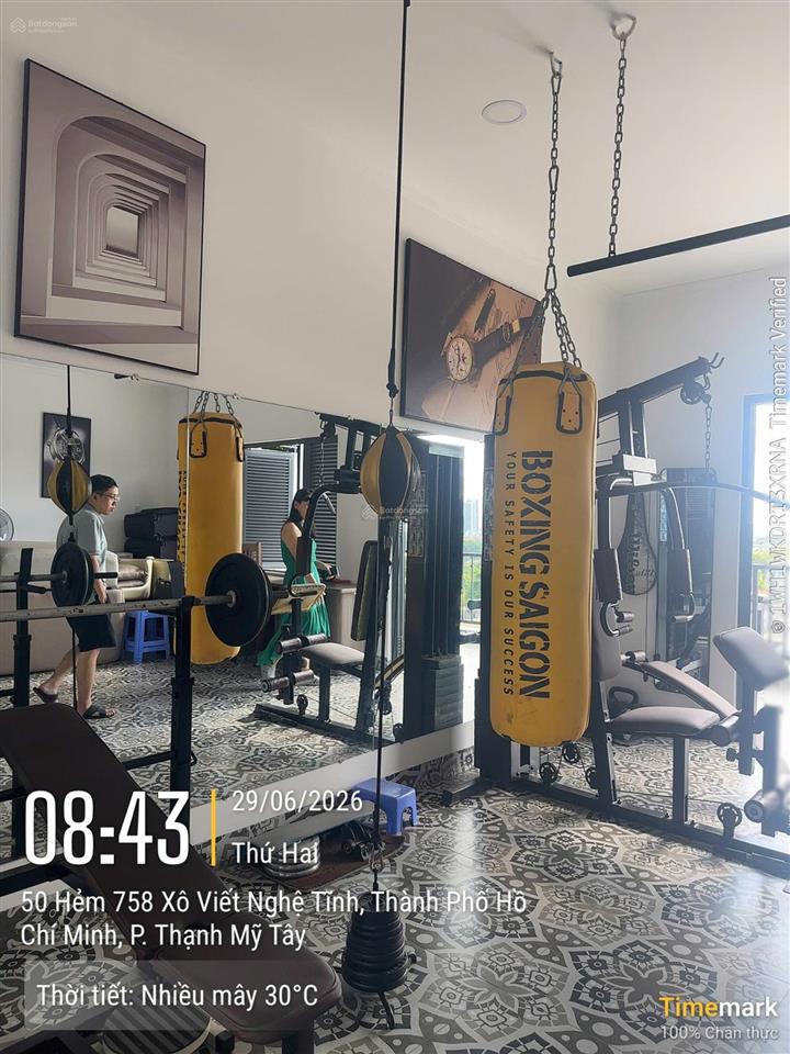 Cho thuê cc mini bancol 45m2 hầm xe  thang máy  bảo vệ  phòng gym mới 100% ngay nguyễn gia trí