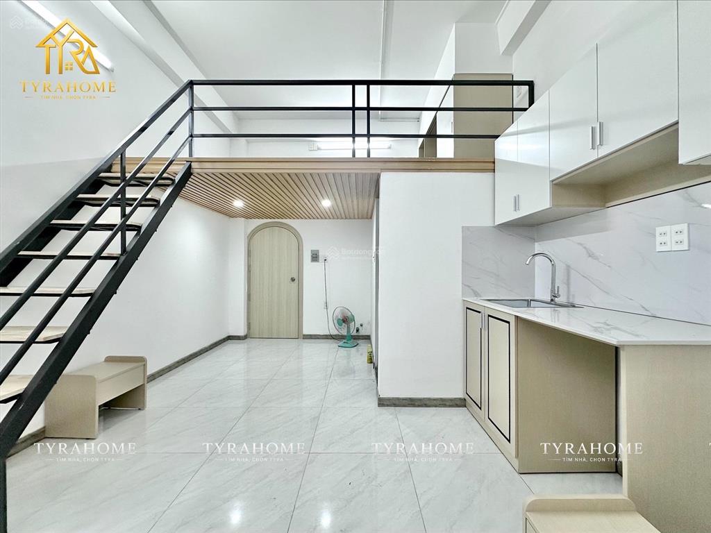 Khai trương duplex mới 100%, hầm xe  thang máy  pccc đủ, gần các trường đại học lớn như vlu, iuh