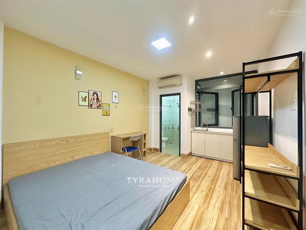 Chính chủ cho thuê studio thang máy full nội thất ngay cầu kiệu giá cực tốt số lượng phòng có hạn