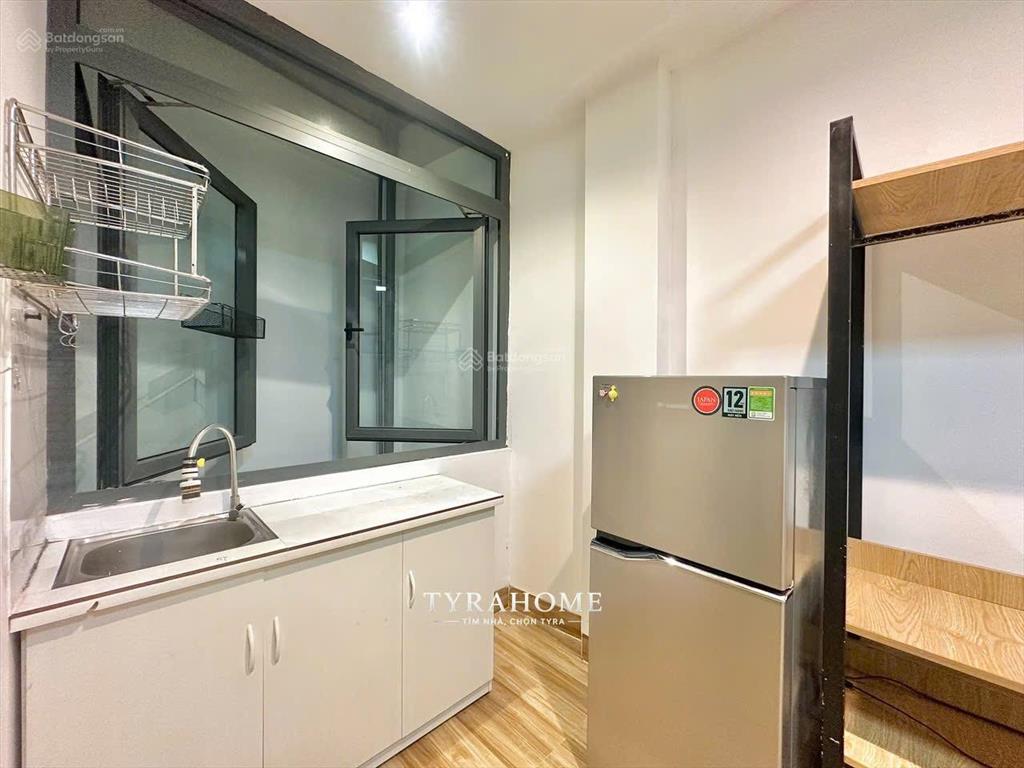 Chính chủ cho thuê studio thang máy full nội thất ngay cầu kiệu giá cực tốt số lượng phòng có hạn