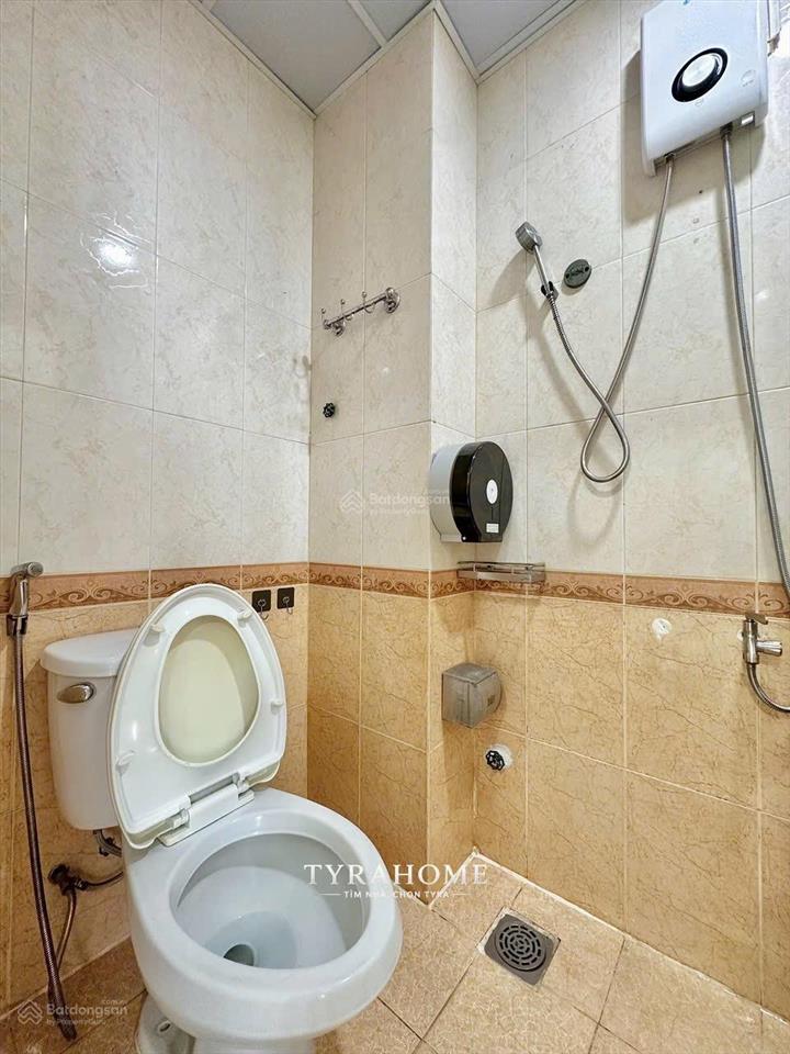 Cho thuê 2pn2wc 75m2 rộng rãi, thoáng mát, full nội thất ngay phan đăng lưu  phan xích long