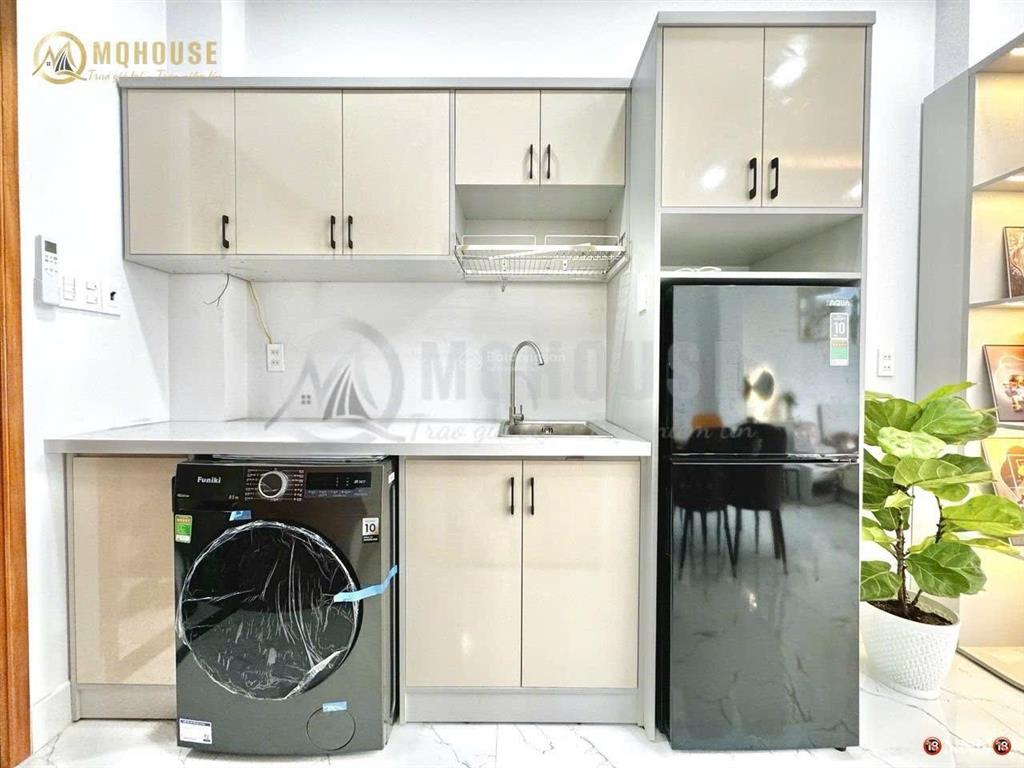 Cho thuê studio bancol 45m2 nội thất cao cấp mới 100% cực xinh ngay phan xích long giá tốt