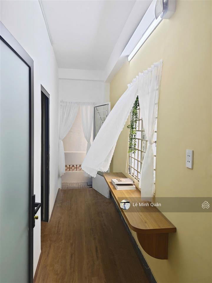 Chính chủ cho thuê 2pn ban công 45m2 máy giặt riêng mới 100% ngay nguyễn văn đậu  phan xích long