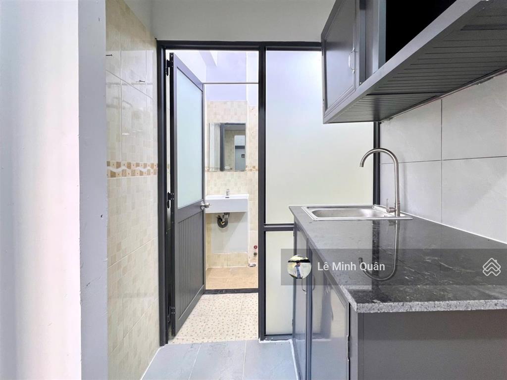 Chính chủ cho thuê 2pn ban công 45m2 máy giặt riêng mới 100% ngay nguyễn văn đậu  phan xích long