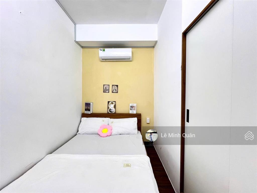 Chính chủ cho thuê 2pn ban công 45m2 máy giặt riêng mới 100% ngay nguyễn văn đậu  phan xích long