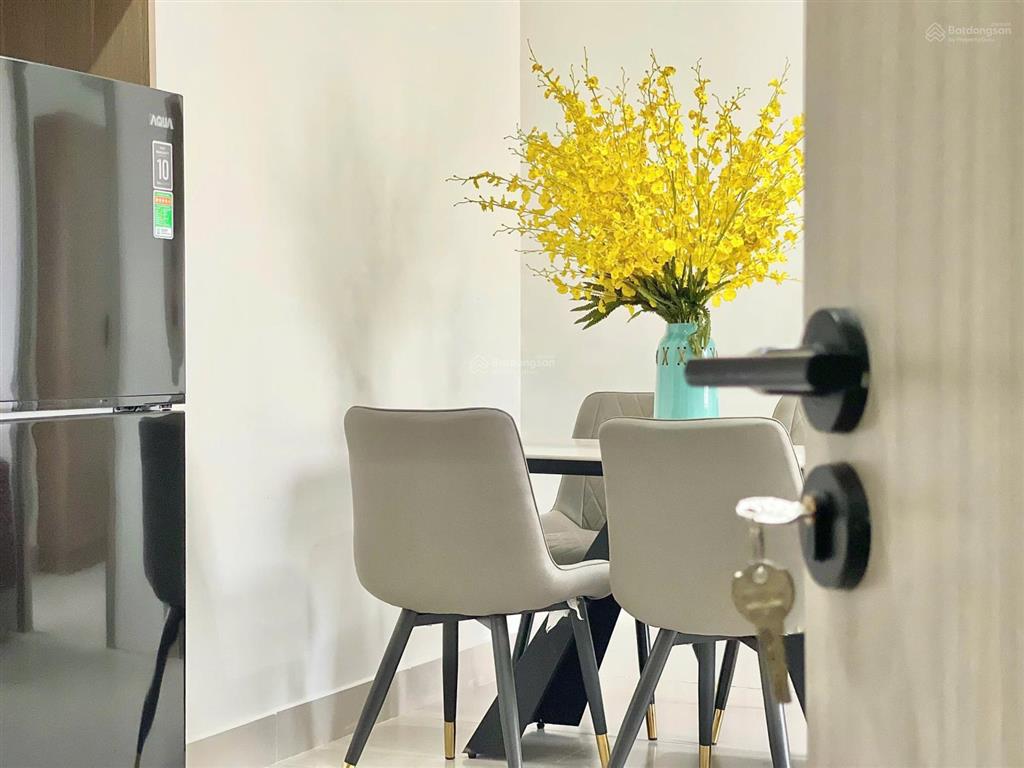 Căn hộ 2pn 70m2 rộng rãi cực thoáng full nt hầm xe  thang máy ngay công viên gia định giá tốt