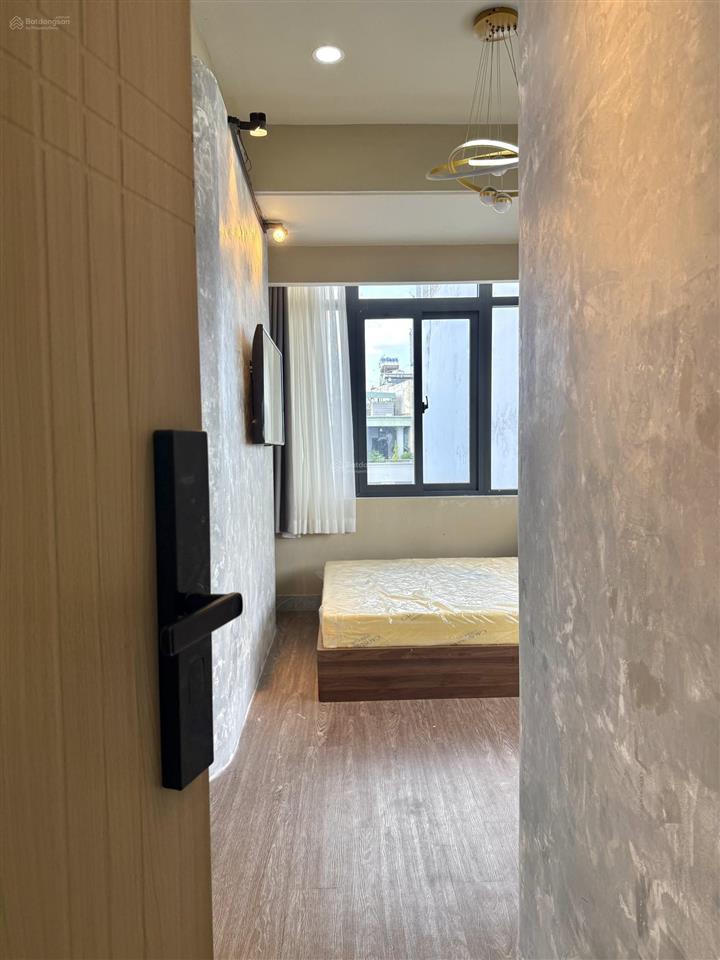 Penhouse 1pn 65m2 nội thất cao cấp có bồn tắm cực chill ngay cv gia định  phan xích long deco đẹp
