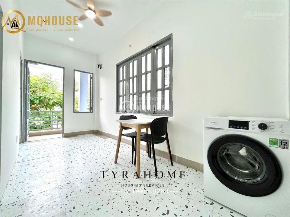 Cho thuê phòng trọ gần văn lang cs3 dạng 2pn ban công thích hợp ở 45 bạn, full nội thất, giá tốt