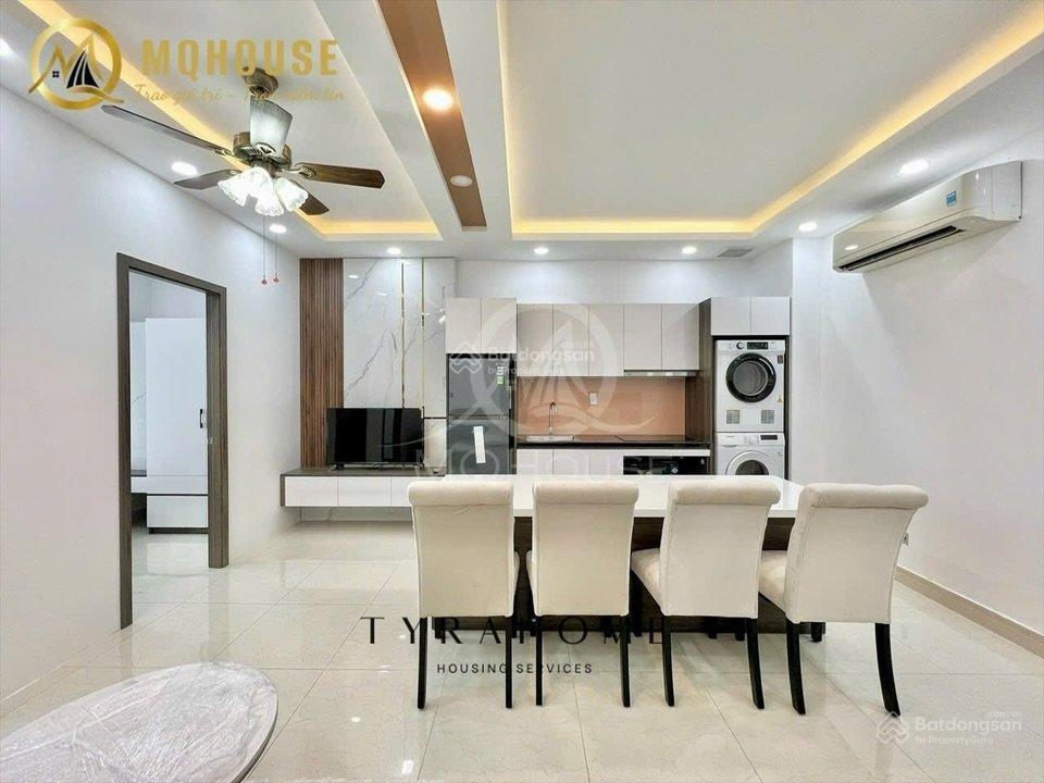 Căn hộ 2pn cách văn lang 5p đi bộ / hầm xe / thang máy / full nt mg riêng