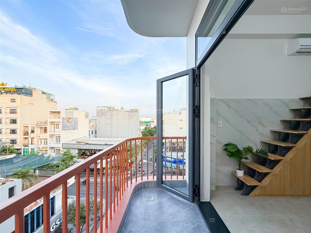 Căn hộ mới duplex bancol full nội thất có máy giặt riêng, thoáng mát, sát lotte mart, him lam, rmit