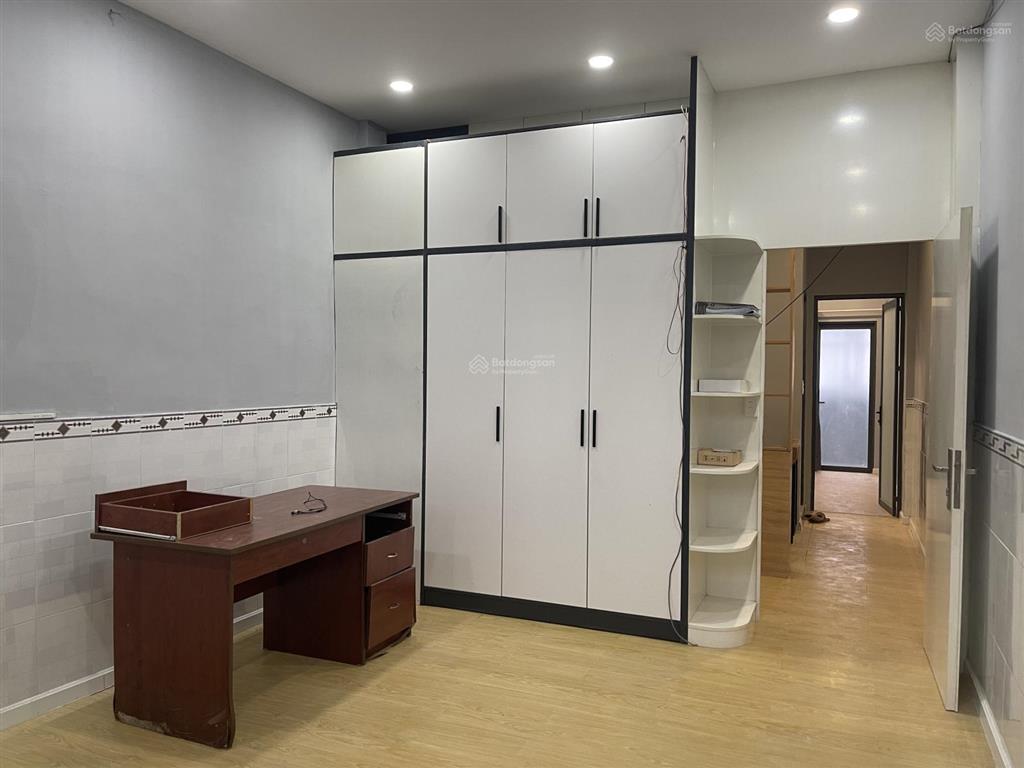 Bán nhà mặt tiền giá trong hẻm 110m2 chỉ 10 tỷ shr khu dân cư hiện hữu phạm thế hiển nhà đẹp 2 tầng
