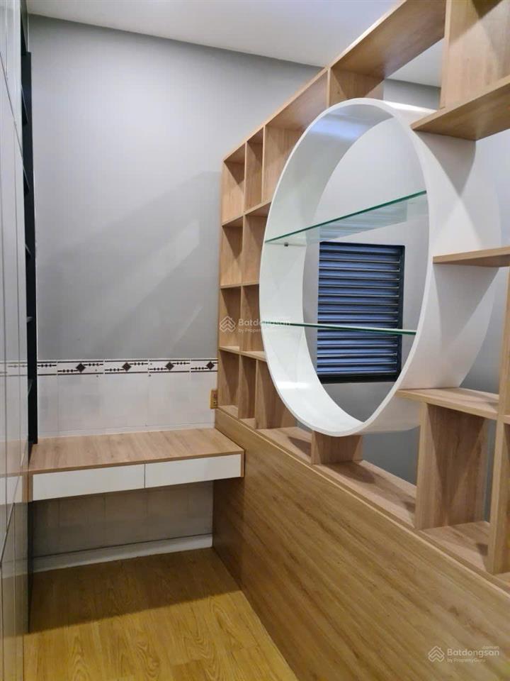 Bán nhà mặt tiền giá trong hẻm 110m2 chỉ 10 tỷ shr khu dân cư hiện hữu phạm thế hiển nhà đẹp 2 tầng