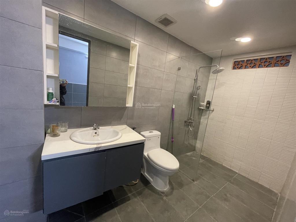Bán nhà mặt tiền giá trong hẻm 110m2 chỉ 10 tỷ shr khu dân cư hiện hữu phạm thế hiển nhà đẹp 2 tầng