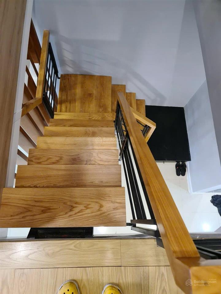 Bán nhà mặt tiền giá trong hẻm 110m2 chỉ 10 tỷ shr khu dân cư hiện hữu phạm thế hiển nhà đẹp 2 tầng