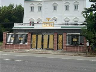 Bán toà nhà khách sạn mặt tiền quốc lộ 51a dt 304m2 có 4 tầng 17pn 18wc mới 99% chỉ 11,5 tỷ