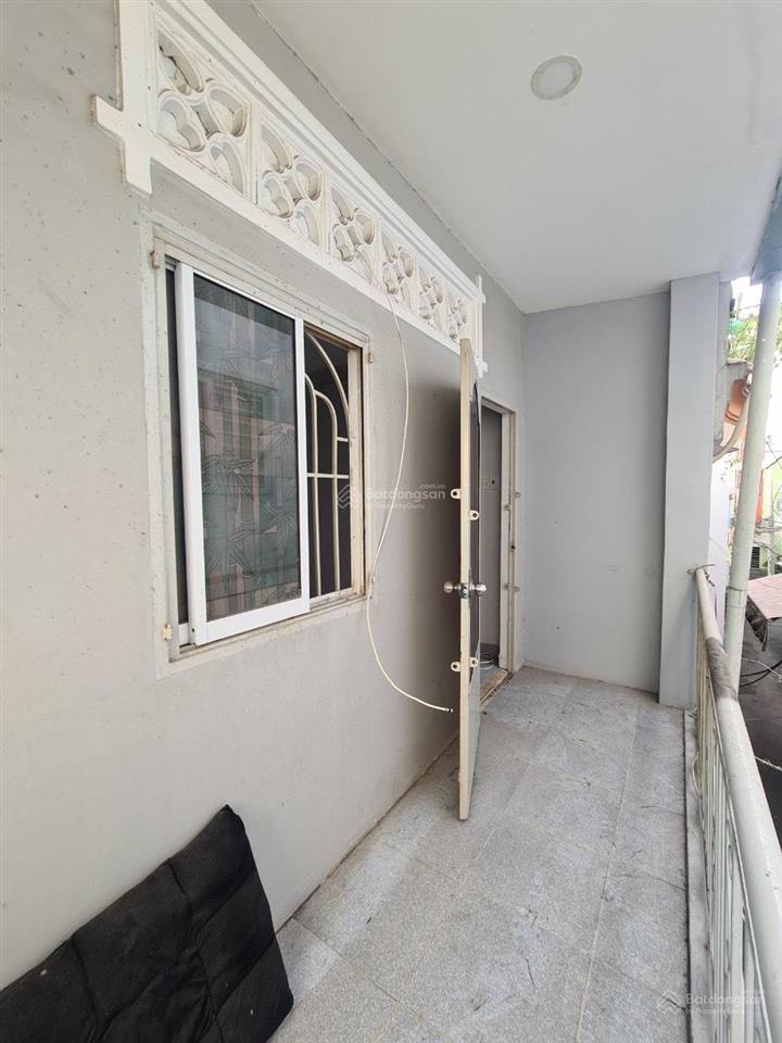 Bán nhà 2 tầng nguyễn văn nguyễn p. tân định quận 1 gần mt 42m2 chỉ 5,5tỷ shr khu dân cư hiện hữu