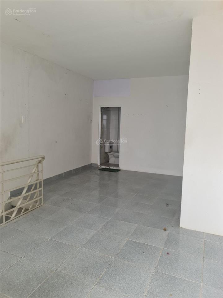 Bán nhà 2 tầng nguyễn văn nguyễn p. tân định quận 1 gần mt 42m2 chỉ 5,5tỷ shr khu dân cư hiện hữu