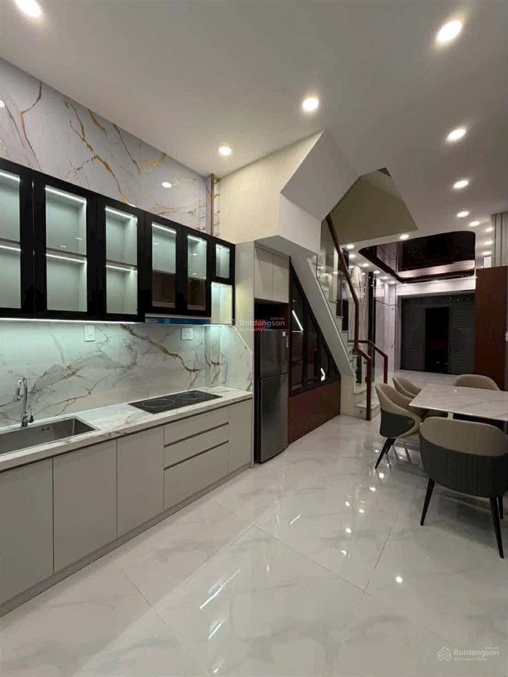 Bán nhà mới 100% mai xuân thưởng 42m2 nhà 4 tầng btct 6pn chỉ 7tỷ880 đang cho thuê 20triệu / tháng