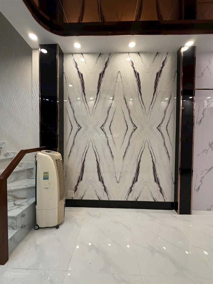 Bán nhà mới 100% mai xuân thưởng 42m2 nhà 4 tầng btct 6pn chỉ 7tỷ880 đang cho thuê 20triệu / tháng