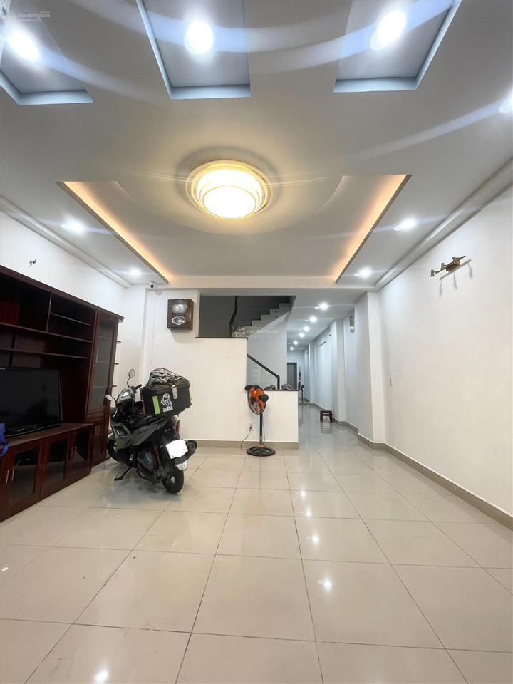 Bán nhà đẹp 4 tầng btct 120m2 có thang máy đường 12m kdc phú lợi quận 8 chỉ 9,5 tỷ shr hoàn công đủ