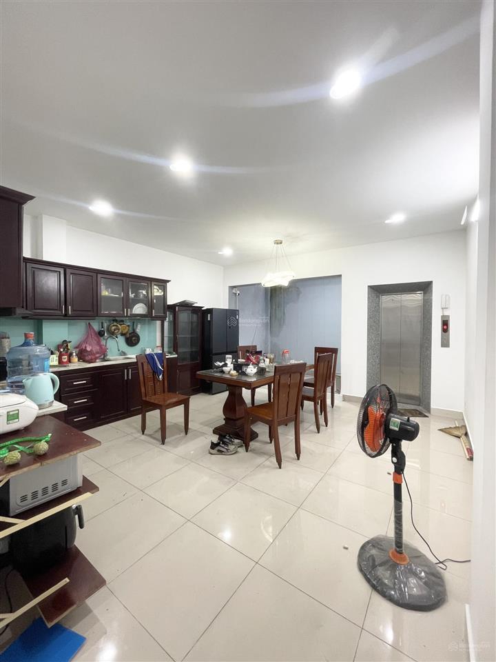 Bán nhà đẹp 4 tầng btct 120m2 có thang máy đường 12m kdc phú lợi quận 8 chỉ 9,5 tỷ shr hoàn công đủ