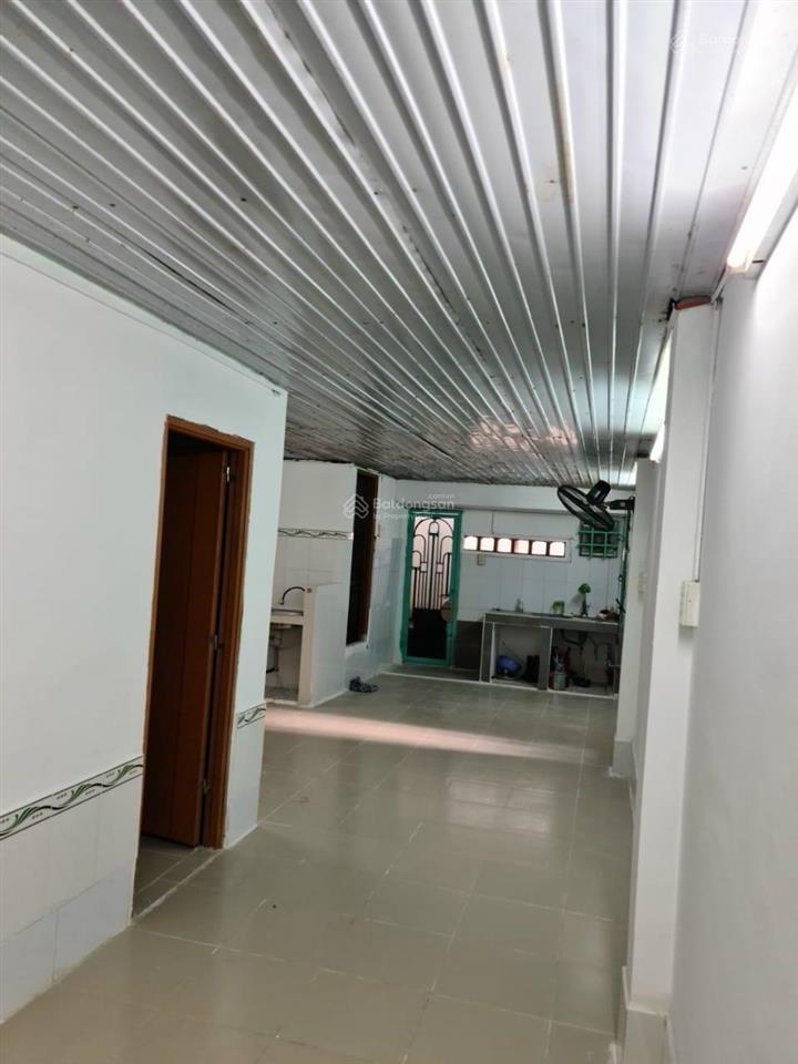 Bán nhà cực rẻ chỉ 40triệu/m2 phạm thế hiển p7 quận 8 hẻm 4m dt 5 x 22m, shr khu dân cư hiện hữu