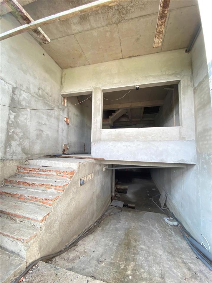 Bán nhà thô 6 tầng dtsd 476m chỉ 13 tỷ có hầm và chờ thang máy đường đại lộ 50m kdc khang điền