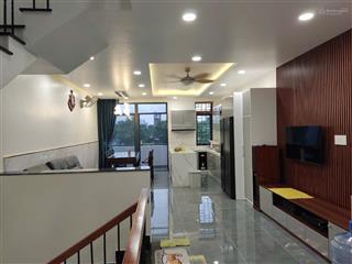Bán nhà mới 100% mt đường 55m 5tầng btct 100m2 chỉ 10 tỷ khu dân cư phong phú 4 shr hoàn công đủ