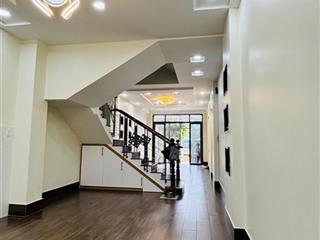 Bán nhà mt đường 20m 4 tầng btct 80m2 chỉ 8,1 tỷ shr khu dân cư hiện hữu phạm thế hiển p7 quận 8